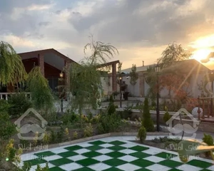 باغ ویلا استخردار