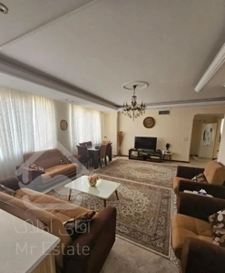 آپارتمان زیر قیمت قابل معاوضه با واحد کوچکتر