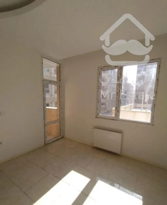 آپارتمان ۱۲۸ متری/سه خواب/سند تک برگ