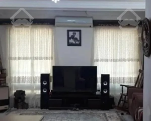 ۷۸ متر *سود آور/ لوکیشن *ولیعصر