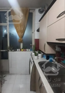 آپارتمان ۵۶ متری تک خواب امکانات عالی سال ساخت ۱۳۸۳