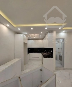 ۵۰ متر آپارتمان  + ۲۱ متر سویت جمهوری گلشن