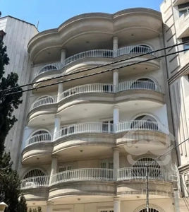 آپارتمان ۱۴۰ متر ۳ خواب آلاله شرقی سرمایه گذاری