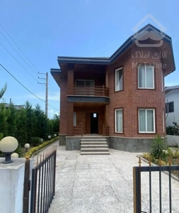 ویلای دوبلکس ۳۰۰متری مبله سنددار