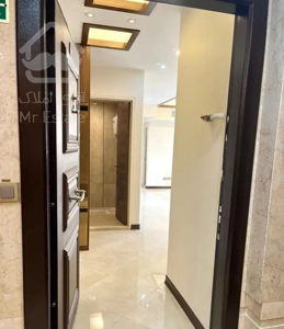 ۱۶متری اول/۶۰متر/تکواحدی/انباری*بالکن