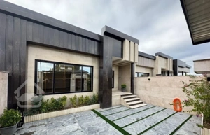 ویلا باغچه همکف 170 متری شهرکی سندتک‌برگ