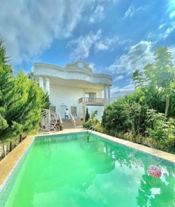 ویلا دوبلکس نما کلاسیک /فول مبله همراه با درختان م