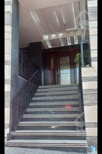 آپارتمان /۱۱۰متری/محدوده شهید قندی