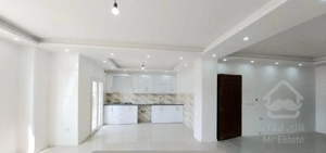 * سناتـور * آپارتمان 119متری تک واحدی طبقه اول