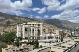 برج باغ اصیل ولنجک / طبقه ی ۱۵ / ویودار