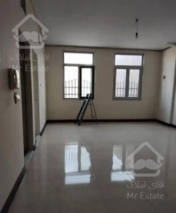 ۶۸ متر، دو خواب، میدان قزوین (فروش، معاوضه)