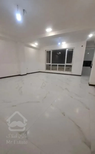 پنجره قدی/جنوبی /نوردار /نوساز