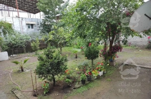 ویلا متراژ ۷۰۰ متر و دو خانه ۱۳۰-۱۷۰ متری بتن آرمه