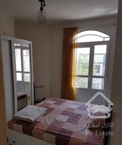 ۵۱ متر بازسازی / سالن پرده خور / فردوس - صادقیه