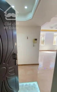 ۷۲متـر/طبقه۲/پارکینگ سندی/روبنما و نورگیر/وامدار