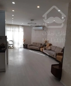 فروش آپارتمان ۹۰ متری ۲ خوابه ، شمالی و جنوبی