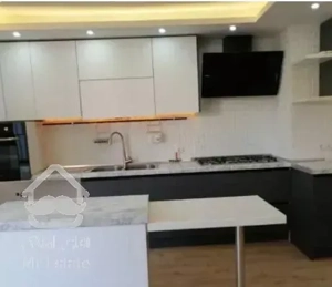 ۱۲۵ متر سعادت آباد بالای کاج