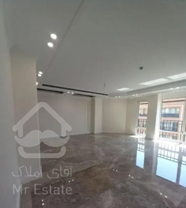 بلوار آزادگان / 160 متر / سه خواب