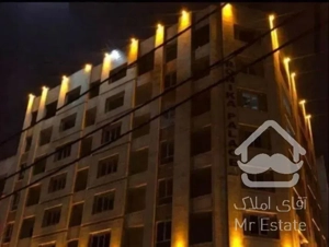 آپارتمان / ۷۶ متر / نوساز پونک / برج رونیکا پالاس