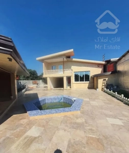 ویلا کلاسیک۳۷۰ متری/سونا جکوزی/منطقه آرام