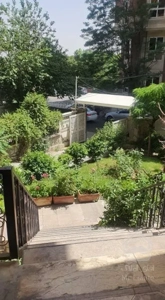 فروش آپارتمان ۱۵۵ متری ۳ خوابه طبقه ۱ در گاندی