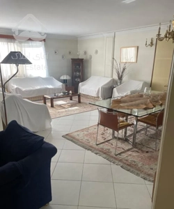 ۱۵۸ متر پیروزان شمالی