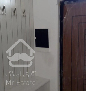 ۷۰ متر  شیشه گران