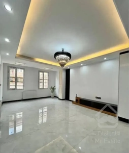 ۵۸متر(سندتکبرگ)وامدار+پارکینگ/مناسب زوجین