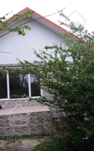 ویلا اجاره   هست فاصله تاسیاهکل 4 کیلومتر