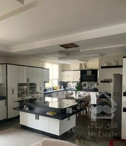 آپارتمان ۲۴۰ متری / قبل از صارمی / مجموعه آبی