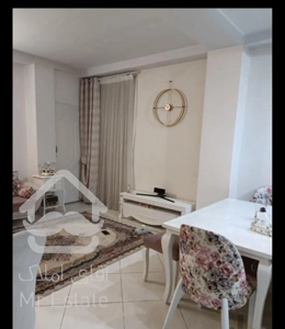 ۶۸ متر * آسانسور و پارکینگ دار *