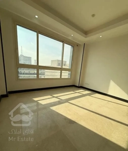 ۱۲۰ متر دو خواب / ۳ سال ساخت / تخلیه