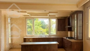 ۹۵متر.بدون پرتی.غرق درنور.لوکیشن عالی