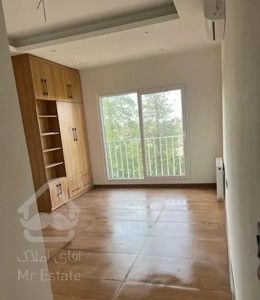 اپارتمان ۱۱۰ متری /دریاگوشه متل قو / مدرن