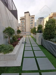 فروش اپارتمان 195 متری زعفرانیه