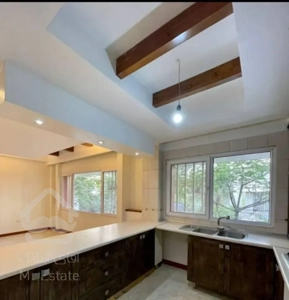 آپارتمان ۱۱۸ متری ۲ خواب / نیاوران /