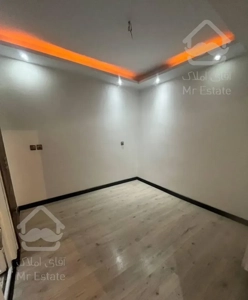 ۹۲ متر دوخوابه با امکانات شهران