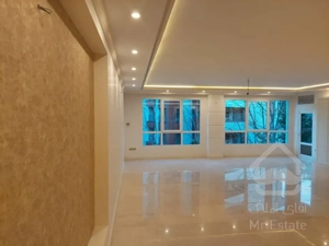 فروش 130 متری پاسداران
