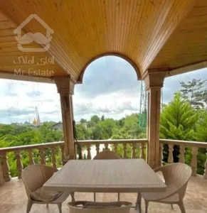 اجاره ویلا دوبلکس۳۰۰متری شهرکی درمجتمع تهرانی نشین