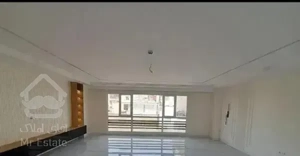 ۱۵۰ متر/با ۲ پارکینگ سندی/پیش فروش/نارمک جنوبی