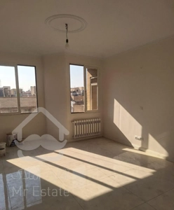 آپارتمان ۷۰متری/پارکینگ سندی