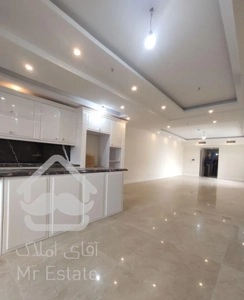 بلوار شهرزاد ۱۳۵ متر ۳خواب نوساز خوش نقشه