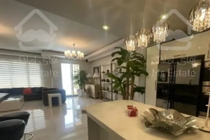 240متر/3پارکینگ/حیاط اختصاصی/سوییت مجزا/پاسداران