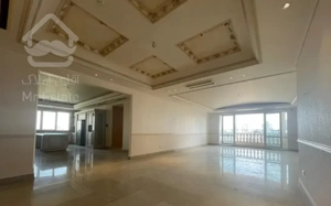 ۲۸۵متر برج باغ