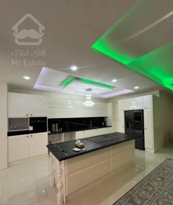 رهن واحد ۱۶۵ متری در بهترین منطقه صمدو