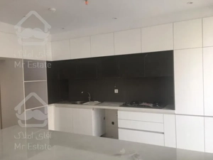 بلوار فردوس غرب ، ۱۱۰ متر ۲ ، فول امکانات ،