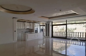 زعفرانیه 350 . 300 متری ویوی ابدی مشاعات آبی 4 خ