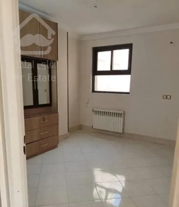 فروش آپارتمان دوخواب در شیخ صدوق شمالی