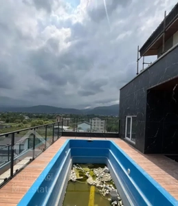 فروش آپارتمان مدرن  بامتریال درجه یک/استخر روی روف