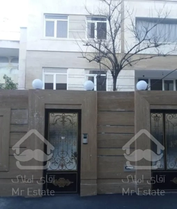 ۱۲۰متر تکواحدی نوساز تخلیه طبقه دوم فول امکانات